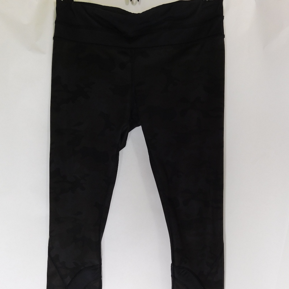 LULULEMON RUN INSPIRE BLACK CAMO CROP LEGGINGS